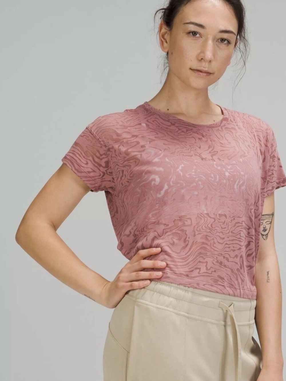 Lululemon Cates Tee Veil Spiced Chai